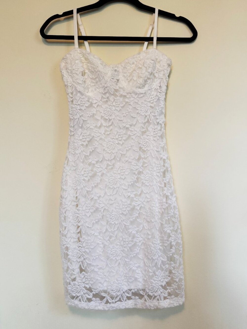 White Lace Camisole Dress Fully Lined by Forever 21. Size S NWT - Picture 2 of 8